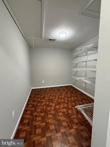 7412 AXTON ST, Springfield, VA 22151
