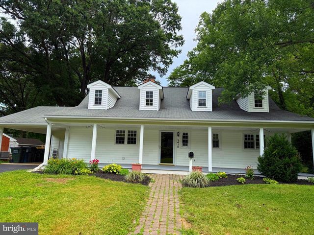 7412 AXTON ST, Springfield, VA 22151