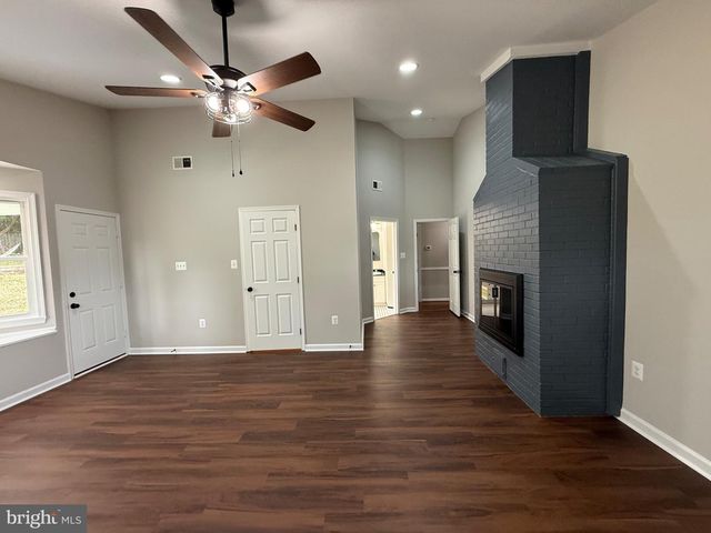 7412 AXTON ST, Springfield, VA 22151