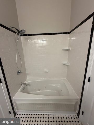 7412 AXTON ST, Springfield, VA 22151