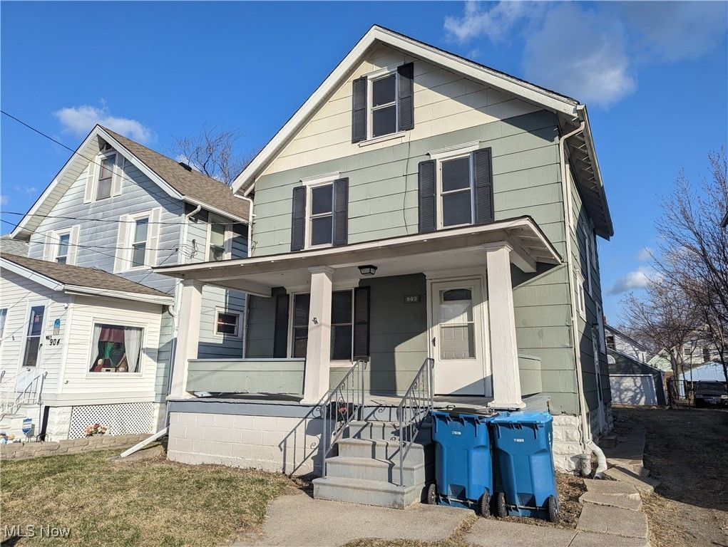 902 W 11th Street, Lorain, OH 44052