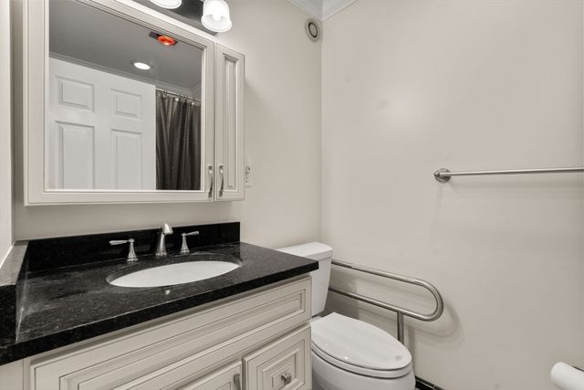 16 Harcourt 5G, Boston, MA 02116