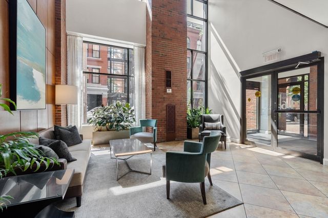 16 Harcourt 5G, Boston, MA 02116
