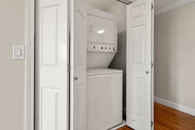 16 Harcourt 5G, Boston, MA 02116