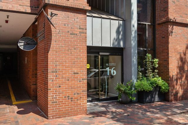 16 Harcourt 5G, Boston, MA 02116