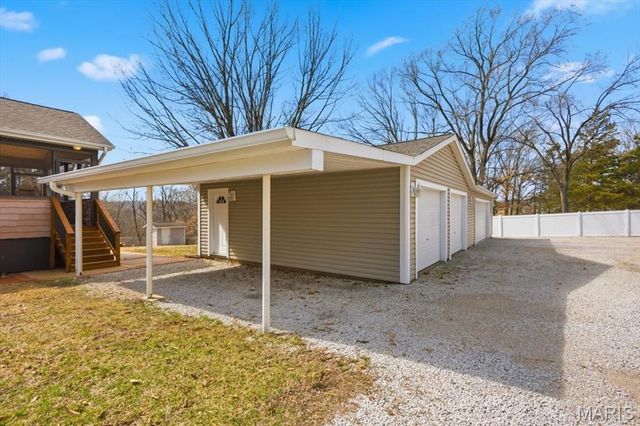 637 N Virginia Avenue, Eureka, MO 63025