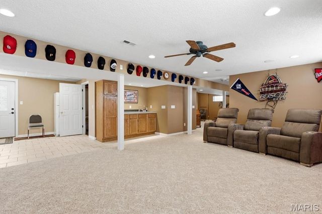 637 N Virginia Avenue, Eureka, MO 63025