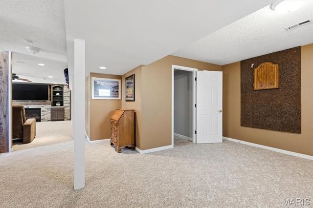 637 N Virginia Avenue, Eureka, MO 63025