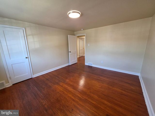 615 W 14TH ST, Chester, PA 19013