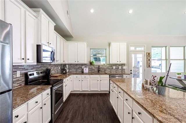 60 Eskew Road, Mcdonough, GA 30252