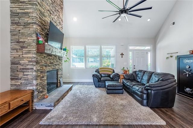 60 Eskew Road, Mcdonough, GA 30252