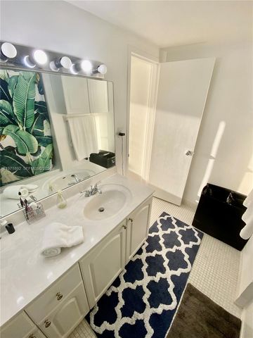 1000 West Ave 914, Miami Beach, FL 33139