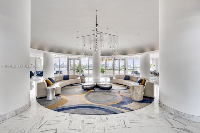 1000 West Ave 914, Miami Beach, FL 33139