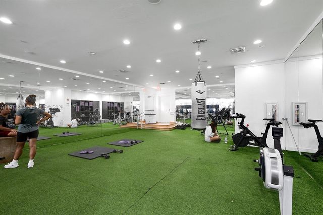 1000 West Ave 914, Miami Beach, FL 33139