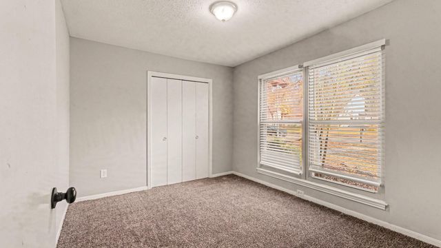 2067 SE Shadow Rock Drive, Houston, TX 77339