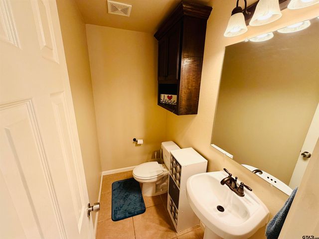 513 Therese Court, Mount Pleasant, TX 75455