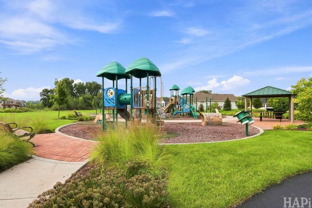 340 Brighton Court, Volo, IL 60020