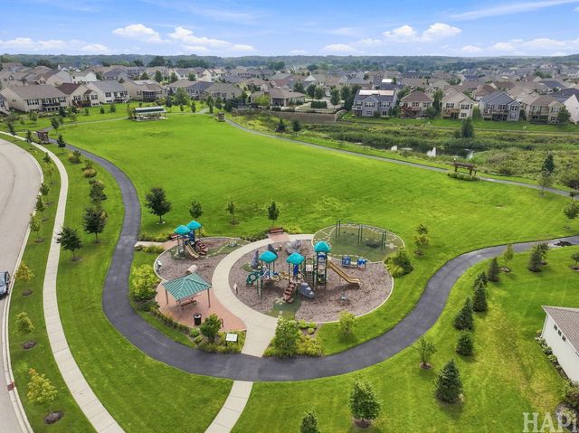 340 Brighton Court, Volo, IL 60020