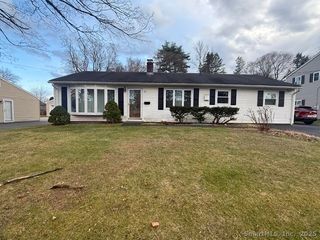 35 Patton Street, East Hartford, CT 06118