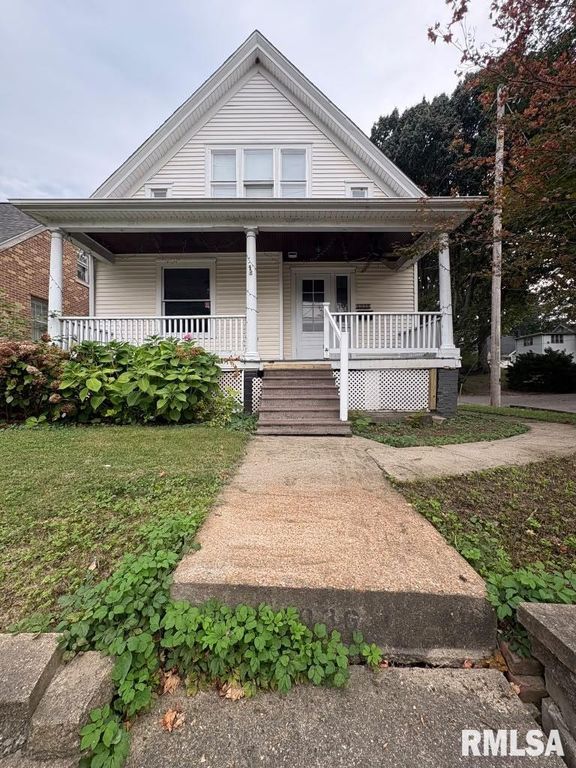 1036 W WASHINGTON Street, Springfield, IL 62702