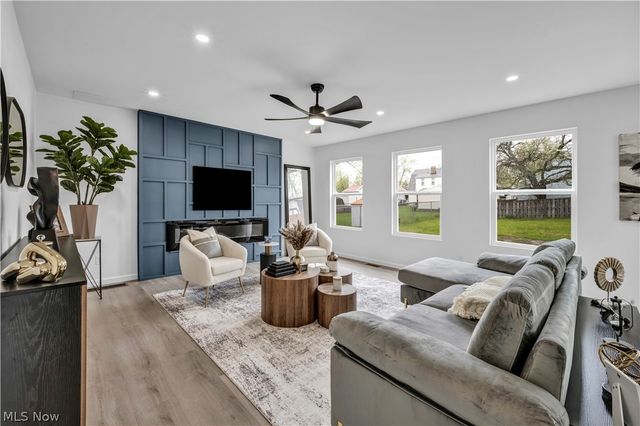 15321 Longvale, Maple Heights, OH 44137