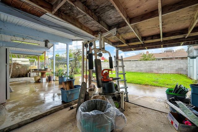 2701 El Caprice Dr, Rancho Cordova, CA 95670