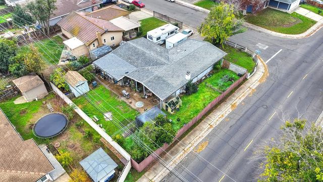 2701 El Caprice Dr, Rancho Cordova, CA 95670