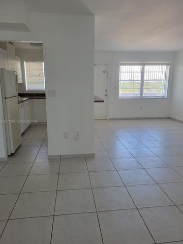 7620 Carlyle Avenue 604, Miami Beach, FL 33141