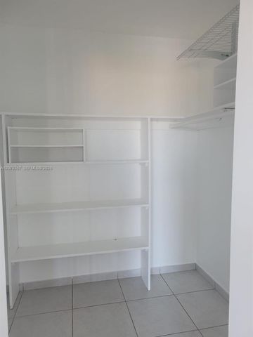 7620 Carlyle Avenue 604, Miami Beach, FL 33141