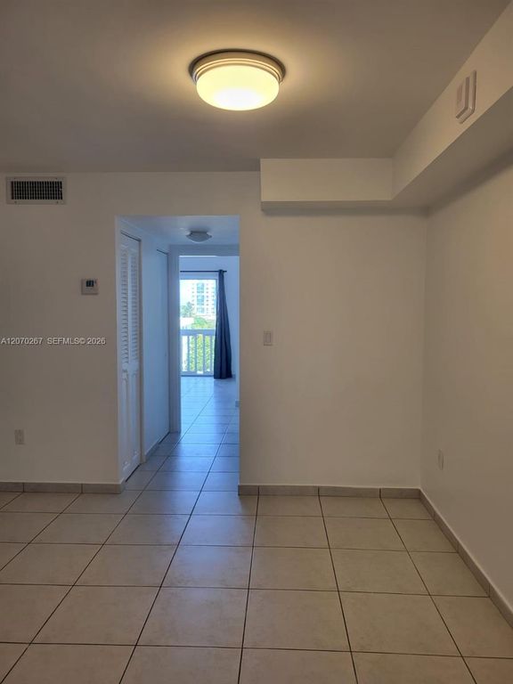 7620 Carlyle Avenue 604, Miami Beach, FL 33141
