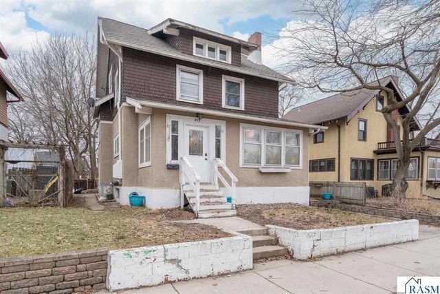 212 Marshall Street, Mankato, MN 56001