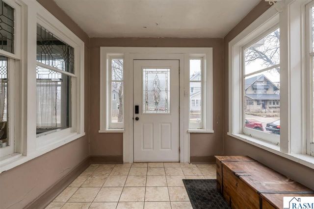 212 Marshall Street, Mankato, MN 56001