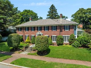 140 Freeman Parkway, Providence, RI 02906