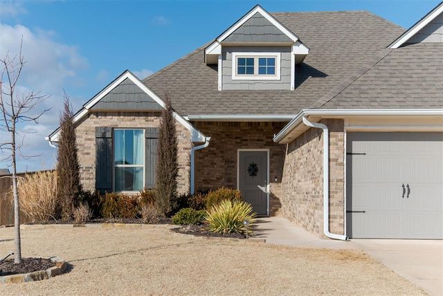 9233 NW 90th Street, Yukon, OK 73099