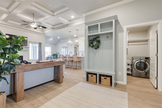 9233 NW 90th Street, Yukon, OK 73099