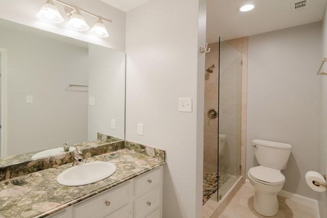 10 Coralvine Court, The Woodlands, TX 77380