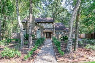 10 Coralvine Court, The Woodlands, TX 77380