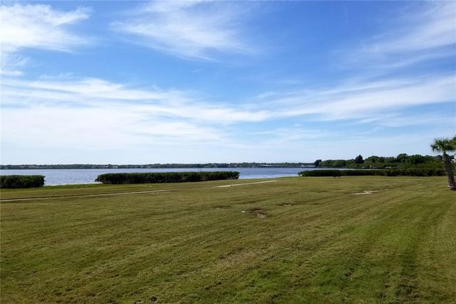 120 BRENT CIRCLE, Oldsmar, FL 34677