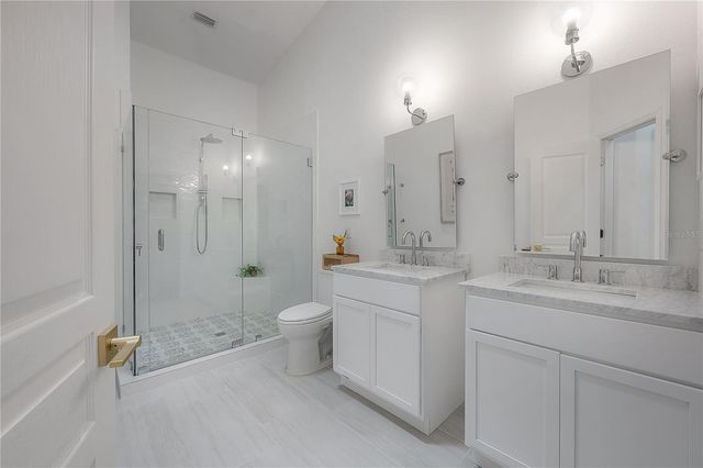 120 BRENT CIRCLE, Oldsmar, FL 34677