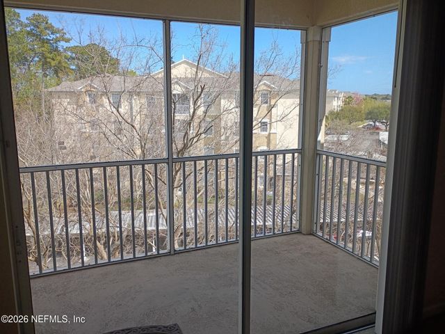 7801 POINT MEADOWS Drive 1407, Jacksonville, FL 32256