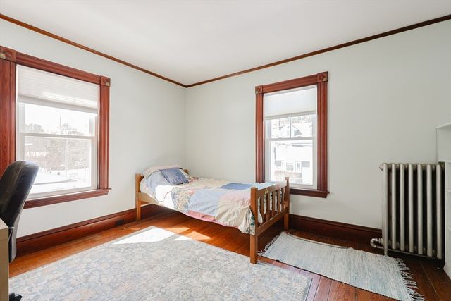 50 Riverside Pl, Walpole, MA 02081