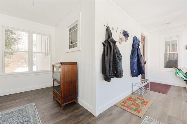 50 Riverside Pl, Walpole, MA 02081