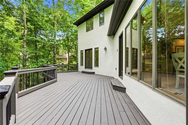 2175 River Cliff Drive, Roswell, GA 30076