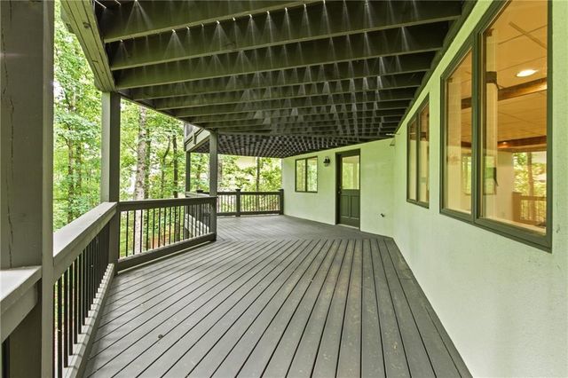 2175 River Cliff Drive, Roswell, GA 30076