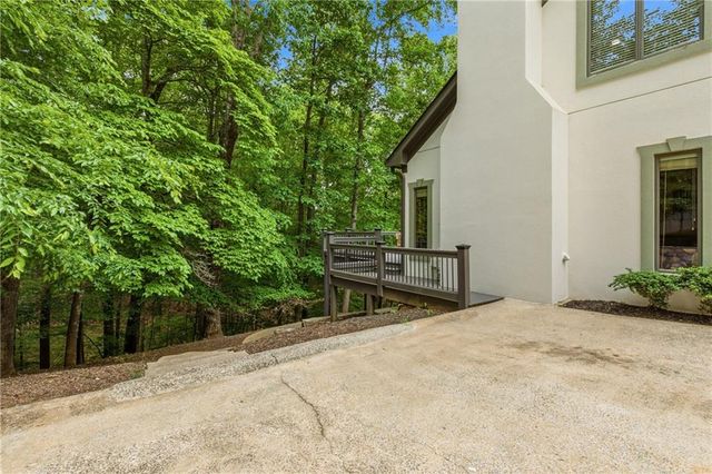 2175 River Cliff Drive, Roswell, GA 30076