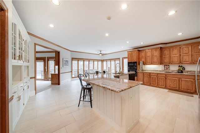 2175 River Cliff Drive, Roswell, GA 30076