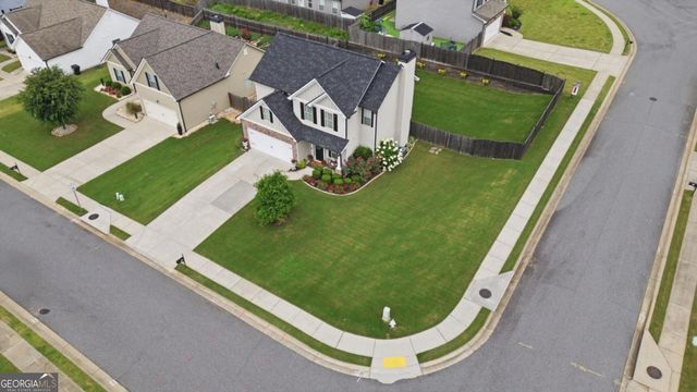 129 Kestrel Court E, Dawsonville, GA 30534