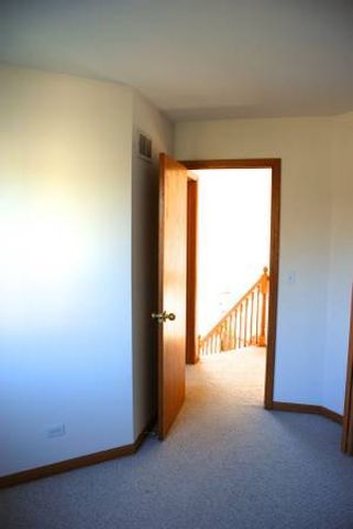 1456 Lancaster Court, Grayslake, IL 60030