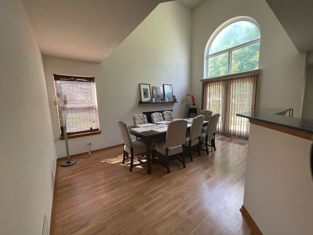 1456 Lancaster Court, Grayslake, IL 60030