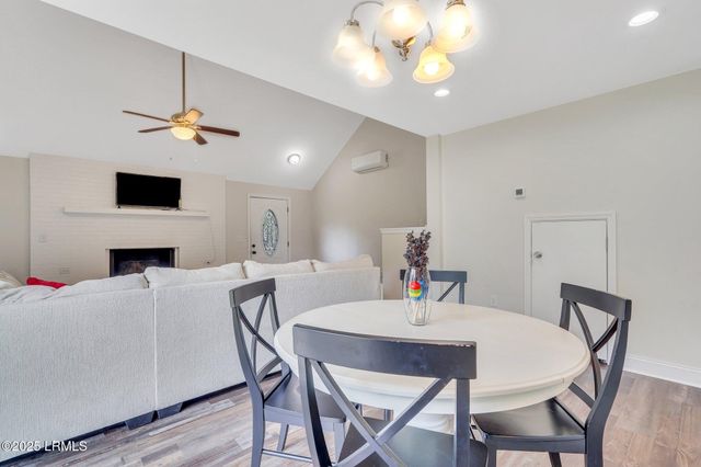 715 Sunset Circle, Beaufort, SC 29906